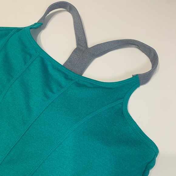 Teal / green  and green MPG work out tank - Picture 2 of 5